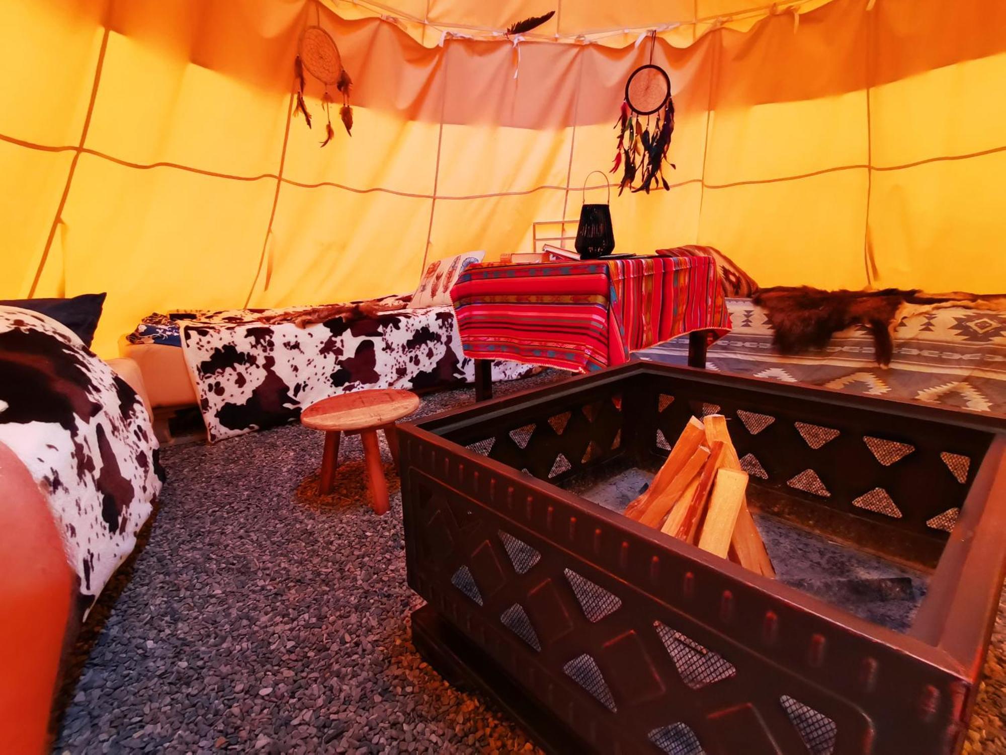 Teepee Camp Lounky Hotel Chodouny Exterior photo
